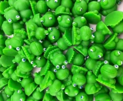 50 ST Mini Hartsgrodor, Gröna små grodafigurer Miniatyr Heminredning Fe Trädgårdsdekoration, Födelsedagsfester