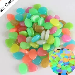 100 stycken självlysande sten Flerfärgad självlysande småsten Pebbles konstgjorda självlysande dekorativa stenar Fluorescerande dekor 61