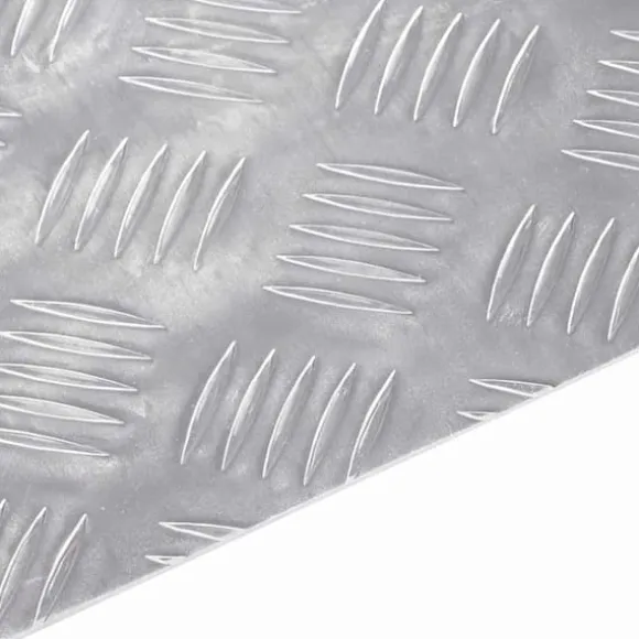Aluminium Checker Plates – Halkfria trapsteg 2 st | Storlek: 90x40 cm | Färg: Silver