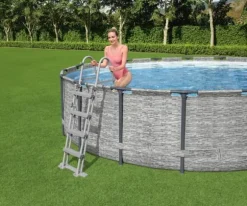 Bestway Steel Pro Max Frame Pool 549 x 122cm m/pump, stege - Ny modell!