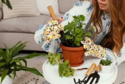 BIOVITA UNIVERSAL BLOMSTERJORD 80 LITER MED GÖDSEL