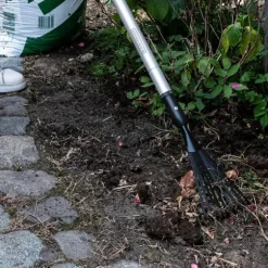 Black+Decker Teleskop Räfsa