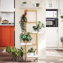 Blomhylla i trä - Växtställ STR13-WN - Flerplanig - För 3 krukor - 31×130×27 cm - Montering krävs - Vit