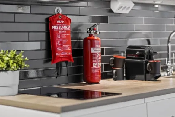 Brandfilt NEXA silikon 120x120cm röd