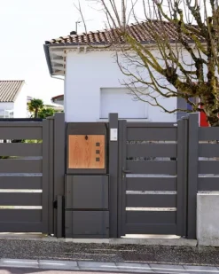 BREVLÅDA brevpaket STORT staket