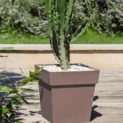 Eda Tuscan Square Flower Pot - 39 x 39 x H 39 cm - 38 l - Taupe