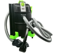 En dammdammsugare med ett set munstycken