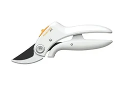 Fiskars P57 - Pruner - 18 cm - vit