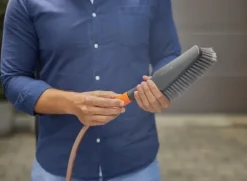 Gardena Cleansystem Wash Set med handhållen borste M soft, tvålpinnar