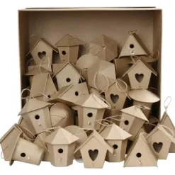 Handgjorda minifågelholkar av pappersmache med jutegarn. ref 26533