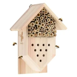 Hängande insektshotell från Robustiek