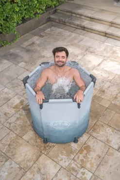 Lay-Z Glacial dip Isbad m/pump 90 x 80 cm