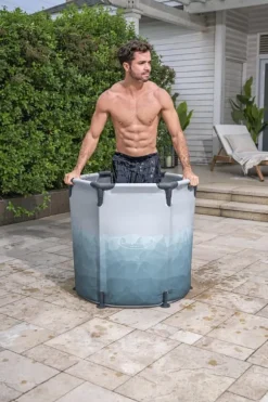 Lay-Z Glacial dip Isbad m/pump 90 x 80 cm