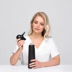 Oiva -brandsläckare, svart