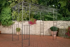 Rosenbåge Arvid utan bänk