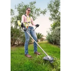 RYOBI - 18V ONE+ Röjsåg - styrstång - Ø vajer 1 x 1,6 mm - 3-tandat Tri-Arc™-blad 20 cm + 4,0 Ah batteri och laddare - RBC18X20B4F