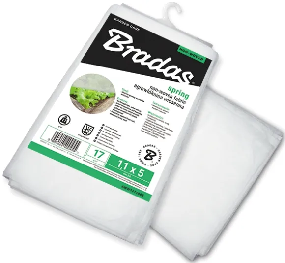 Set med 15 produkter. Non-woven 17g/m² vår, vit, 1,6 x 5m