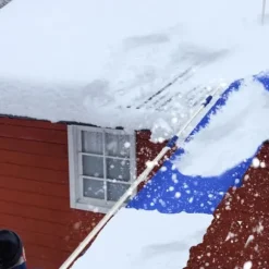 Snöraka för tak med teleskophandtag - upp till 620cm