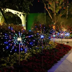 SOLAR Trädgårdslampa FÄRGGLADA Fyrverkerier upp till 200 LED JULFEST