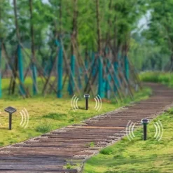 4st fyrkantig 400-1000Hz soldriven ultraljudsskydd mot skadedjur, trädgård råttavvisande, IP65 vattentät, enkel och säker att använda