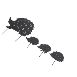 4st metalligelkott dekorativa trädgårdsstakar Söt djur ihålig design uteplats Söt järnkonst igelkottsdekoration för trädgård