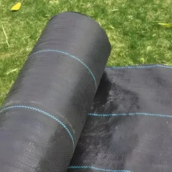 Svart agrotextil för ogräs, mulching, 3,2x100m, 70g pinnar