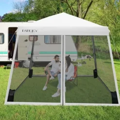 Tak, 300x300x237/246/255 cm, Vit