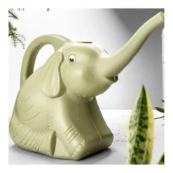 Vattenkanna i form av en elefant Vattenkanna för inomhus och utomhus