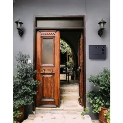 Väggpostlåda Anthracit med kombinationslås och tidningsfack