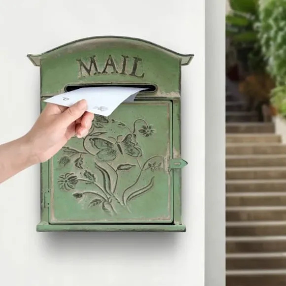 Vintage Brevlåda - Väggmonterad Brevlåda - För Staket - Präglad Metall - Utomhusbruk - 27×10,5×31,2 cm - Brevinkast 9,5×1,5 cm - Grön