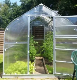 Växthus Baumera STANDART 20 - 2,5x8m med 6 mm polykarbonatbeläggning