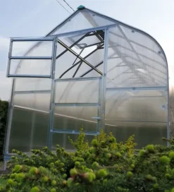 Växthus Baumera STANDART 10 - 2,5x4m med 6 mm polykarbonatbeläggning